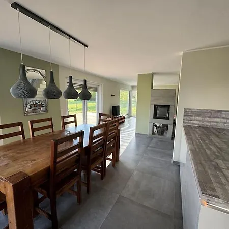 Modernes In Üdersdorf