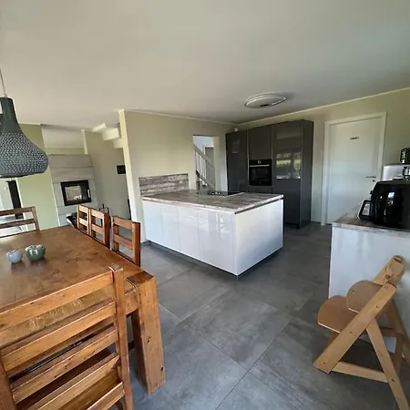 Modernes In * Üdersdorf