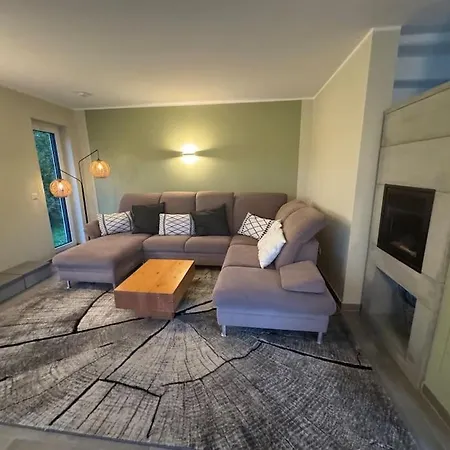 Modernes In Üdersdorf